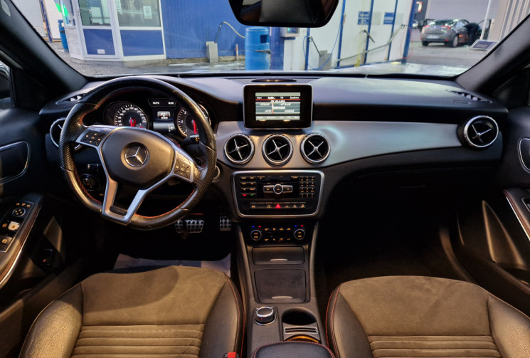 Mercedes GLA 220 CDi 170 4MATIC 7G-DCT Fascination Pack AMG