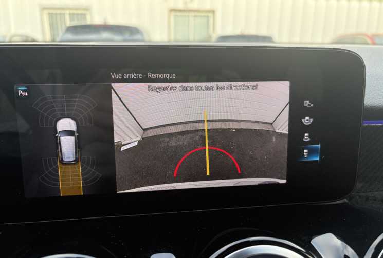 Mercedes GLB AMG Line 200d 8G-TRONIC 150 cv * Caméra 360 * Hayon Electrique * Sièges chauffants elec Mercedes GLB AMG Line 200d 8G-TRONIC 150 cv * Caméra 360 * Hayon Electrique * Sièges chauffants elec