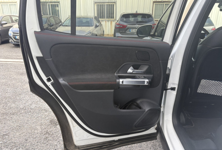 Mercedes GLB AMG Line 200d 8G-TRONIC 150 cv * Caméra 360 * Hayon Electrique * Sièges chauffants elec Mercedes GLB AMG Line 200d 8G-TRONIC 150 cv * Caméra 360 * Hayon Electrique * Sièges chauffants elec