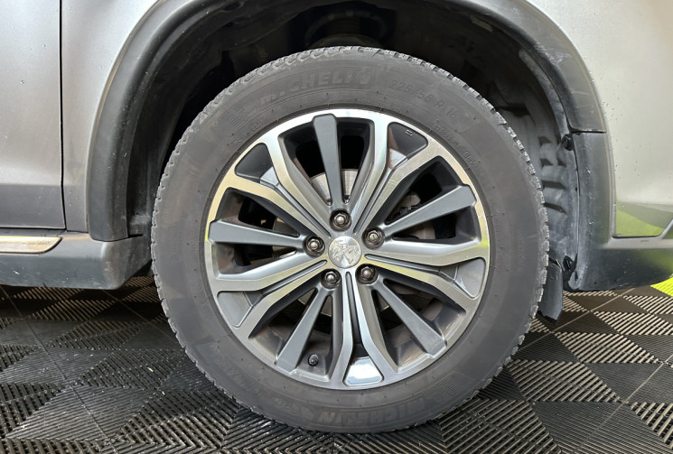 Peugeot 4008 1.6 HDi 115 cv Style 4WD 4x4 / Kit Distribution Neuf