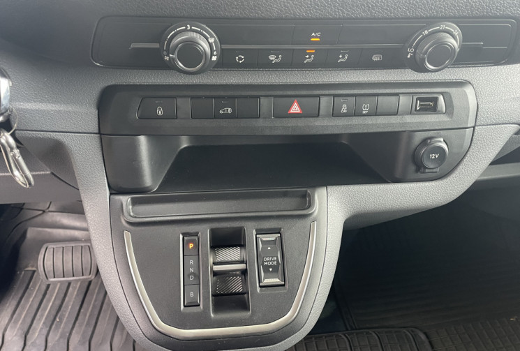 FIAT SCUDO e-SCUDO III L1H1 136 / 1ERE MAIN / FAIBLE KILOMETRAGE / TVA RECUPERABLE FIAT SCUDO e-SCUDO III L1H1 136 / 1ERE MAIN / FAIBLE KILOMETRAGE / TVA RECUPERABLE