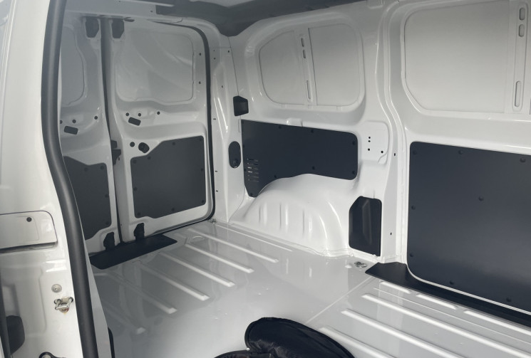 FIAT SCUDO e-SCUDO III L1H1 136 / 1ERE MAIN / FAIBLE KILOMETRAGE / TVA RECUPERABLE FIAT SCUDO e-SCUDO III L1H1 136 / 1ERE MAIN / FAIBLE KILOMETRAGE / TVA RECUPERABLE