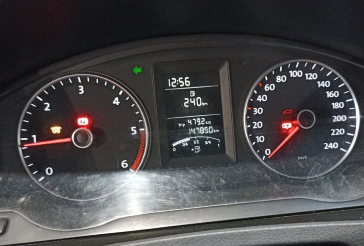 Volkswagen Transporter aménagé 2.0 TDI 140 ch, cabine approfondie, équipé de deux lits doubles