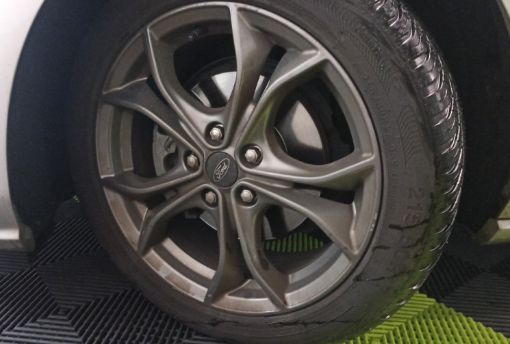 Ford Focus 1.0 Flexifuel 125ch mHEV ST-Line