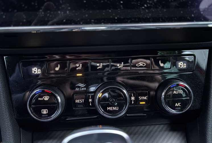 Skoda SUPERB Phase 2 2.0 TDI DSG7 200 cv SPORTLINE 