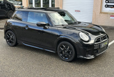 Mini Cooper  C 156 ch JCW DKG7 2025 / Etat neuf / Prix catalogue 35 970 €