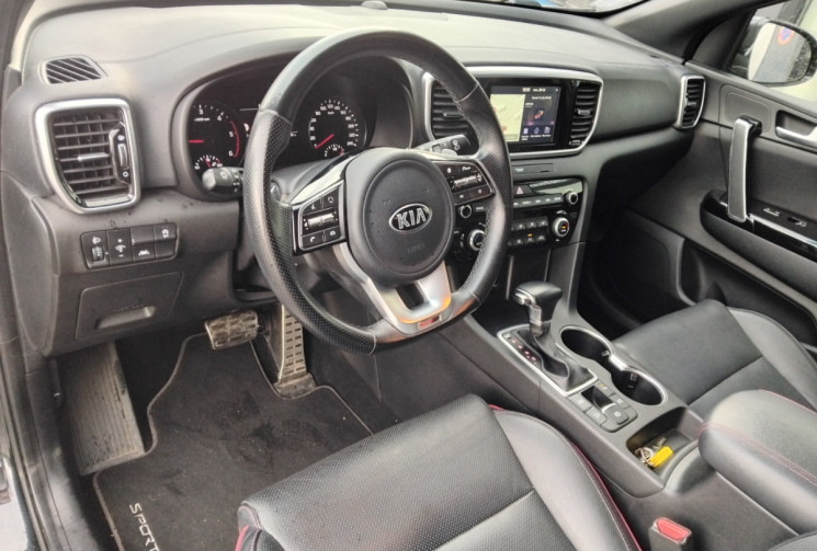 Kia Sportage IV 1.6 CRDi 4x2 DCT7 136 cv GT LINE - Suivi KIA Kia Sportage IV 1.6 CRDi 4x2 DCT7 136 cv GT LINE - Suivi KIA