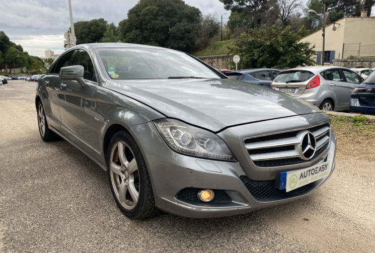 Mercedes CLASSE CLS Coupé 350 CDi 3.0 CDI V6 24V 7G-Tronic BlueEFFICIENCY 265CH Mercedes CLASSE CLS Coupé 350 CDi 3.0 CDI V6 24V 7G-Tronic BlueEFFICIENCY 265CH