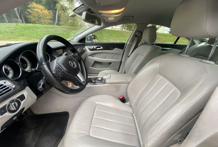 Mercedes CLASSE CLS Coupé 350 CDi 3.0 CDI V6 24V 7G-Tronic BlueEFFICIENCY 265CH Mercedes CLASSE CLS Coupé 350 CDi 3.0 CDI V6 24V 7G-Tronic BlueEFFICIENCY 265CH