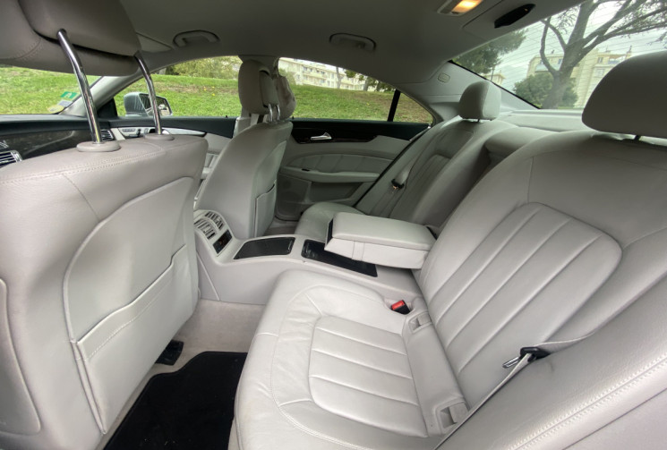 Mercedes CLASSE CLS Coupé 350 CDi 3.0 CDI V6 24V 7G-Tronic BlueEFFICIENCY 265CH Mercedes CLASSE CLS Coupé 350 CDi 3.0 CDI V6 24V 7G-Tronic BlueEFFICIENCY 265CH