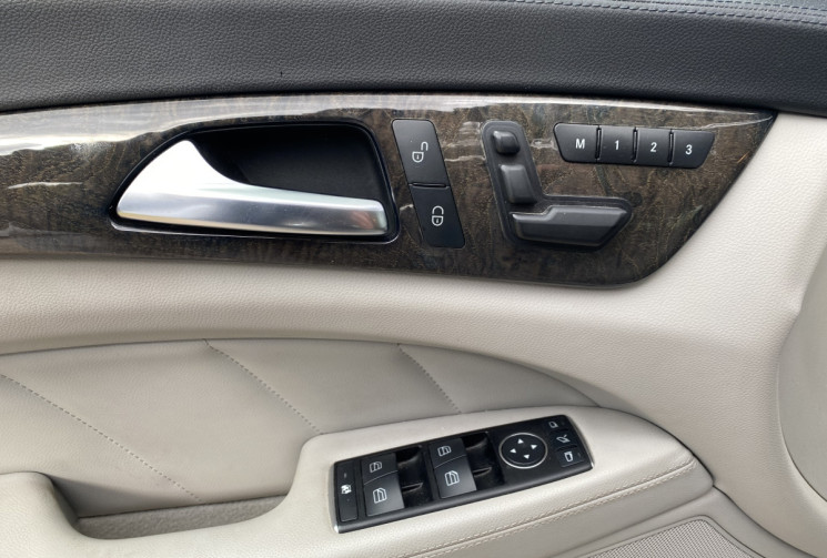 Mercedes CLASSE CLS Coupé 350 CDi 3.0 CDI V6 24V 7G-Tronic BlueEFFICIENCY 265CH Mercedes CLASSE CLS Coupé 350 CDi 3.0 CDI V6 24V 7G-Tronic BlueEFFICIENCY 265CH