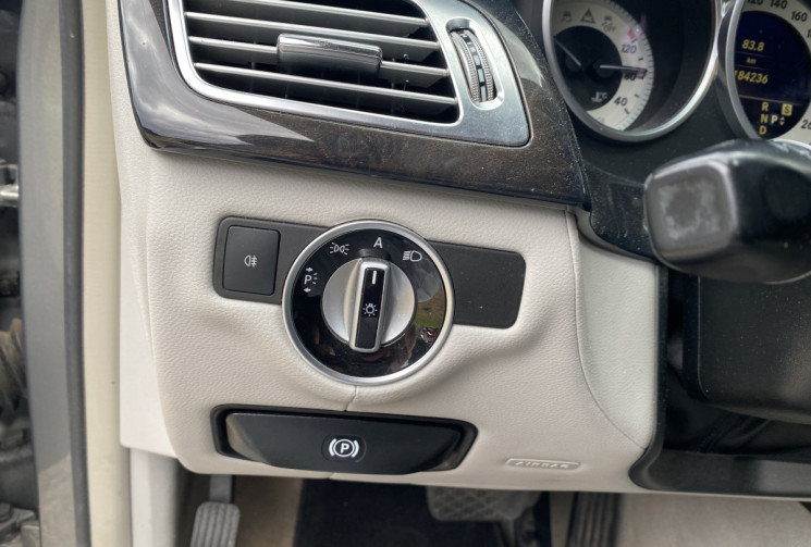 Mercedes CLASSE CLS Coupé 350 CDi 3.0 CDI V6 24V 7G-Tronic BlueEFFICIENCY 265CH Mercedes CLASSE CLS Coupé 350 CDi 3.0 CDI V6 24V 7G-Tronic BlueEFFICIENCY 265CH