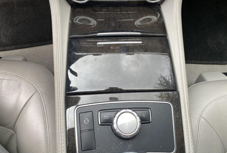 Mercedes CLASSE CLS Coupé 350 CDi 3.0 CDI V6 24V 7G-Tronic BlueEFFICIENCY 265CH Mercedes CLASSE CLS Coupé 350 CDi 3.0 CDI V6 24V 7G-Tronic BlueEFFICIENCY 265CH