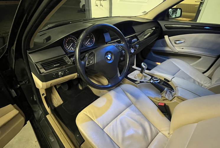 BMW Série 5 520D E60 EXCELLIS