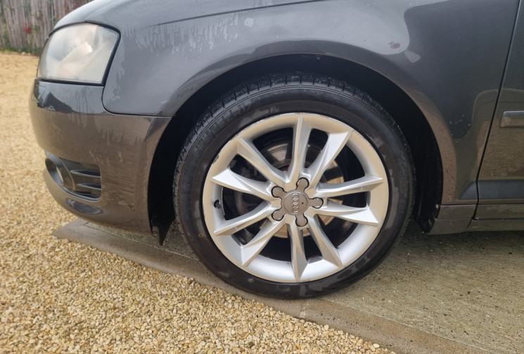 Audi A3 SPORTBACK 1.4 TFSI 125 AMBITION Audi A3 SPORTBACK 1.4 TFSI 125 AMBITION