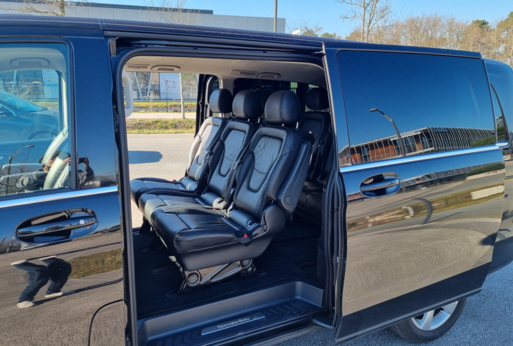 Mercedes CLASSE V Extra-Long220 d 163 cv Executive   7G-Tronic Plus * 4 PNEUS NEUFS * TBE  * Mercedes CLASSE V Extra-Long220 d 163 cv Executive   7G-Tronic Plus * 4 PNEUS NEUFS * TBE  *