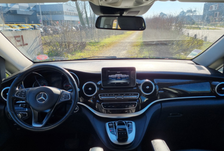 Mercedes CLASSE V Extra-Long220 d 163 cv Executive   7G-Tronic Plus * 4 PNEUS NEUFS * TBE  * Mercedes CLASSE V Extra-Long220 d 163 cv Executive   7G-Tronic Plus * 4 PNEUS NEUFS * TBE  *