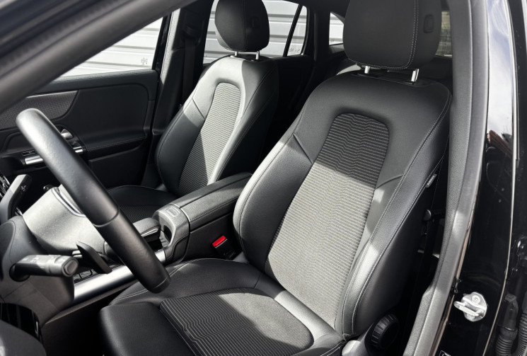 Mercedes GLA 200 PROGRESSIVE LINE