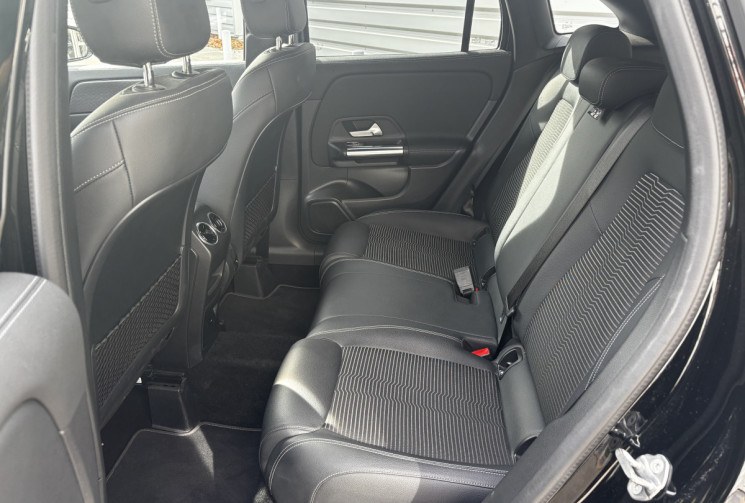 Mercedes GLA 200 PROGRESSIVE LINE