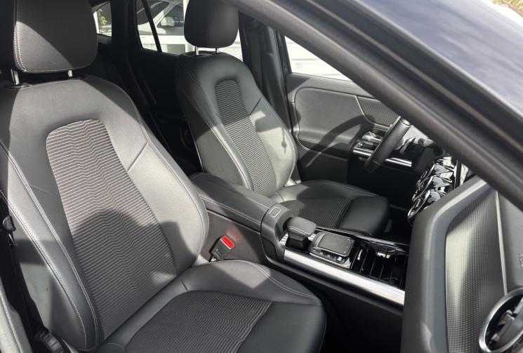 Mercedes GLA 200 PROGRESSIVE LINE