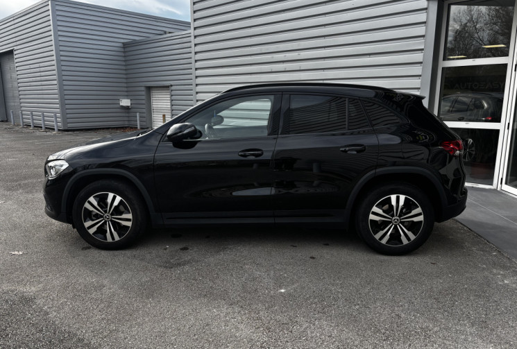 Mercedes GLA 200 PROGRESSIVE LINE