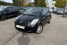 Toyota Yaris 1.0 VVTi / 69 CH / CLIM  Toyota Yaris 1.0 VVTi / 69 CH / CLIM