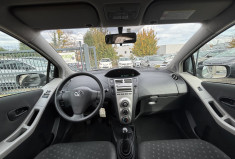 Toyota Yaris 1.0 VVTi / 69 CH / CLIM 