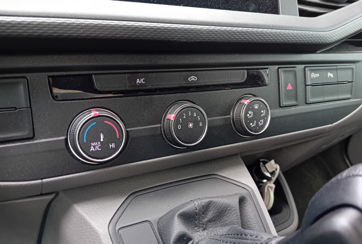 Volkswagen Transporter T6 Fourgon L2 H1 2.0 TDI 16V  DSG7 150 cv 