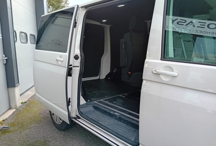 Volkswagen Transporter T6 Fourgon L1 H1 2.0 TDI 16V  DSG7 150 cv 