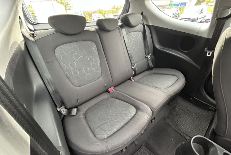 Hyundai I20 1.2 78 CH RÉVISÉ ET GARANTIE  Hyundai I20 1.2 78 CH RÉVISÉ ET GARANTIE