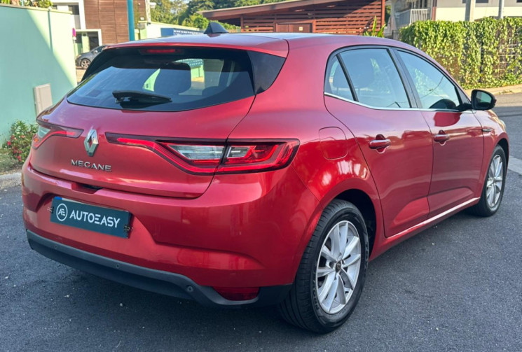 Renault Megane  1.5 dCi 110ch energy Business EDC // distribution faite // boite automatique Renault Megane  1.5 dCi 110ch energy Business EDC // distribution faite // boite automatique