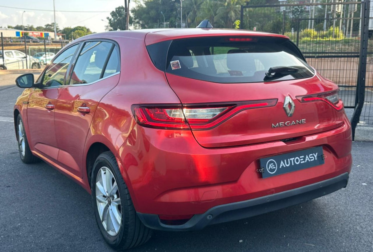 Renault Megane  1.5 dCi 110ch energy Business EDC // distribution faite // boite automatique Renault Megane  1.5 dCi 110ch energy Business EDC // distribution faite // boite automatique