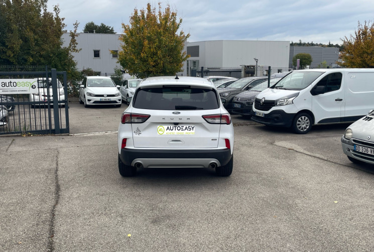 Ford Kuga 2.5 / 224 CH / TITANIUM HYBRIDE Ford Kuga 2.5 / 224 CH / TITANIUM HYBRIDE