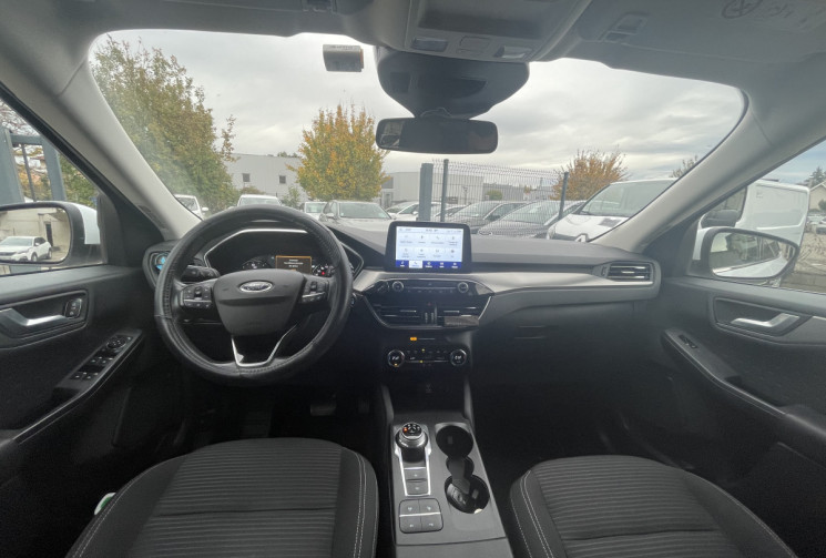 Ford Kuga 2.5 / 224 CH / TITANIUM HYBRIDE Ford Kuga 2.5 / 224 CH / TITANIUM HYBRIDE