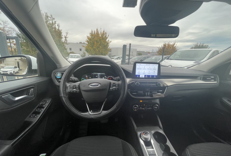 Ford Kuga 2.5 / 224 CH / TITANIUM HYBRIDE Ford Kuga 2.5 / 224 CH / TITANIUM HYBRIDE