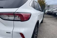 Ford Kuga 2.5 / 224 CH / TITANIUM HYBRIDE Ford Kuga 2.5 / 224 CH / TITANIUM HYBRIDE