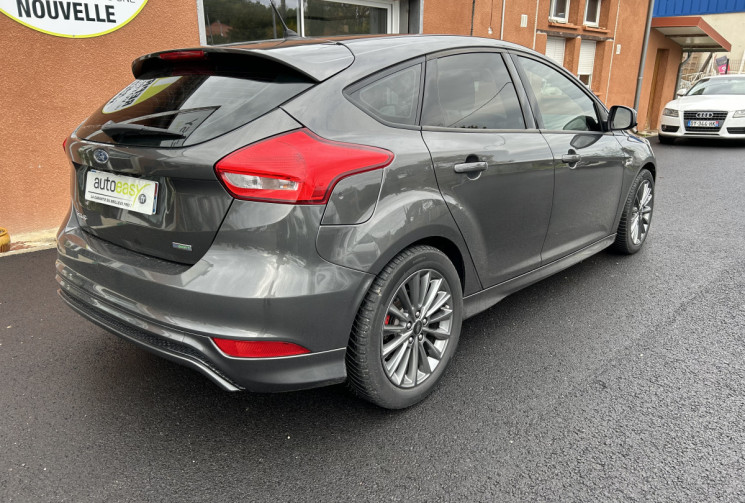 Ford Focus ST-Line 1.0 Ecoboost 125 cv Ford Focus ST-Line 1.0 Ecoboost 125 cv