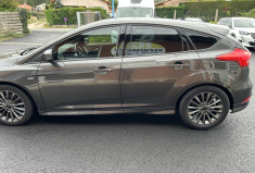 Ford Focus ST-Line 1.0 Ecoboost 125 cv Ford Focus ST-Line 1.0 Ecoboost 125 cv