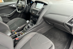 Ford Focus ST-Line 1.0 Ecoboost 125 cv Ford Focus ST-Line 1.0 Ecoboost 125 cv