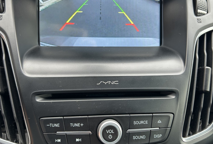 Ford Focus ST-Line 1.0 Ecoboost 125 cv Ford Focus ST-Line 1.0 Ecoboost 125 cv