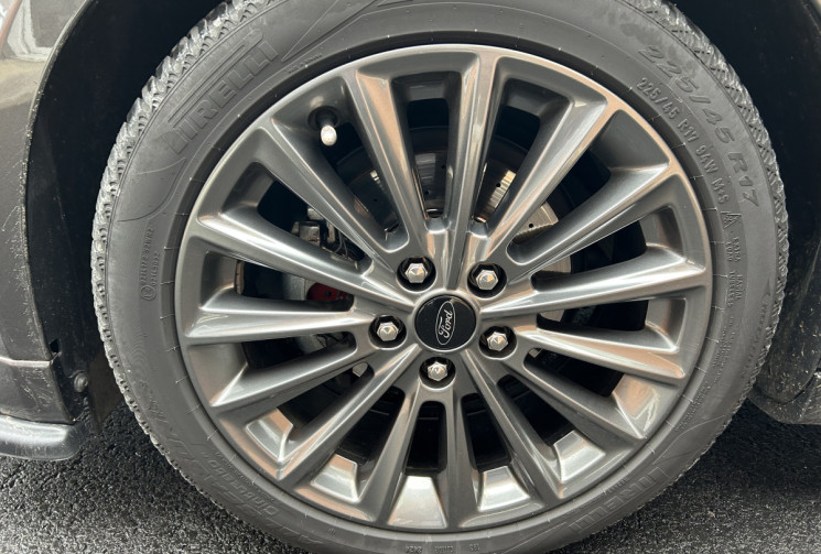 Ford Focus ST-Line 1.0 Ecoboost 125 cv Ford Focus ST-Line 1.0 Ecoboost 125 cv