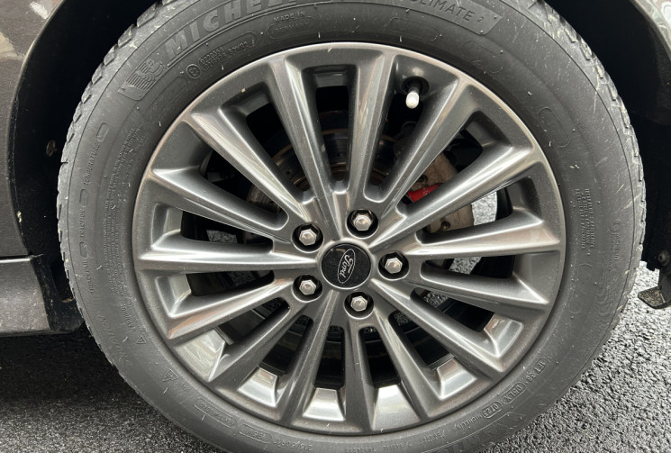 Ford Focus ST-Line 1.0 Ecoboost 125 cv Ford Focus ST-Line 1.0 Ecoboost 125 cv