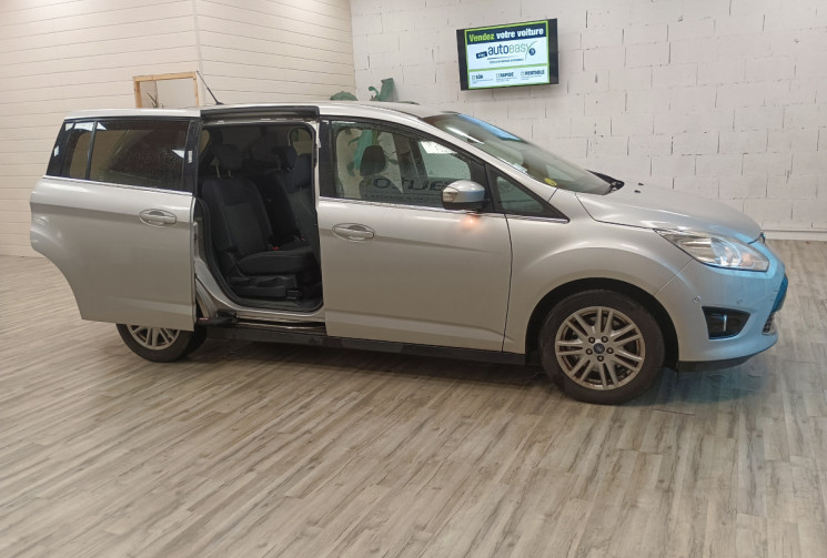 Ford GRAND C-MAX 1.6 TDCI 115ch Titanium  Ford GRAND C-MAX 1.6 TDCI 115ch Titanium