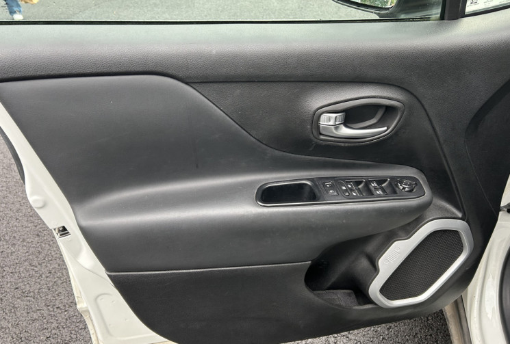 Jeep Renegade 1.4 Multiair Limited 140 cv Jeep Renegade 1.4 Multiair Limited 140 cv