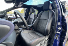 Toyota Yaris Hybride 116h Style / 1ère Main / Toit Pano / JBL / Sièges Chauffants / HUD / Carplay  Toyota Yaris Hybride 116h Style / 1ère Main / Toit Pano / JBL / Sièges Chauffants / HUD / Carplay