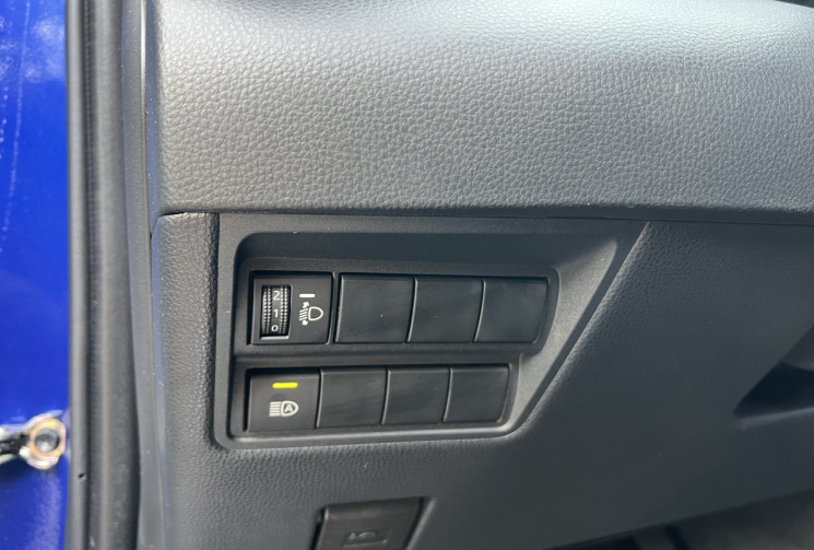 Toyota Yaris Hybride 116h Style / 1ère Main / Toit Pano / JBL / Sièges Chauffants / HUD / Carplay  Toyota Yaris Hybride 116h Style / 1ère Main / Toit Pano / JBL / Sièges Chauffants / HUD / Carplay