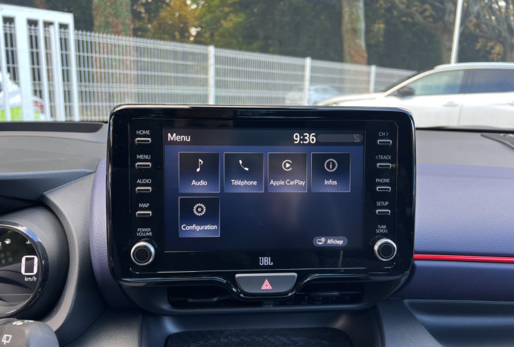 Toyota Yaris Hybride 116h Style / 1ère Main / Toit Pano / JBL / Sièges Chauffants / HUD / Carplay  Toyota Yaris Hybride 116h Style / 1ère Main / Toit Pano / JBL / Sièges Chauffants / HUD / Carplay