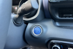 Toyota Yaris Hybride 116h Style / 1ère Main / Toit Pano / JBL / Sièges Chauffants / HUD / Carplay  Toyota Yaris Hybride 116h Style / 1ère Main / Toit Pano / JBL / Sièges Chauffants / HUD / Carplay