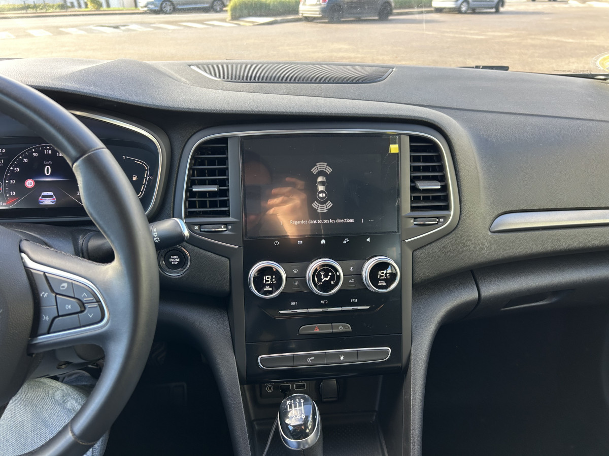 MEGANE ESTATE RENAULT