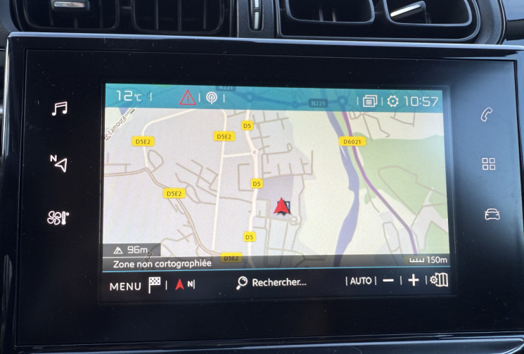 Citroën C3 1.6 BlueHDi 75ch Feel Business / ECRAN / CLIMATISATION / RADAR AR  Citroën C3 1.6 BlueHDi 75ch Feel Business / ECRAN / CLIMATISATION / RADAR AR